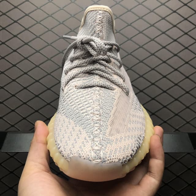 Yeezy 350 V2 | Yupoo Rep Sneakers (Ref 633) image 8