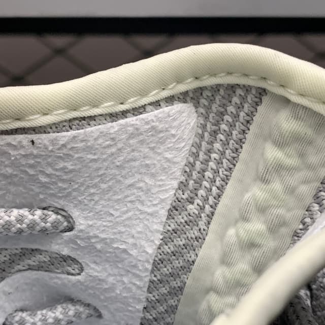 Yeezy 350 V2 | Yupoo Rep Sneakers (Ref 591) image 10