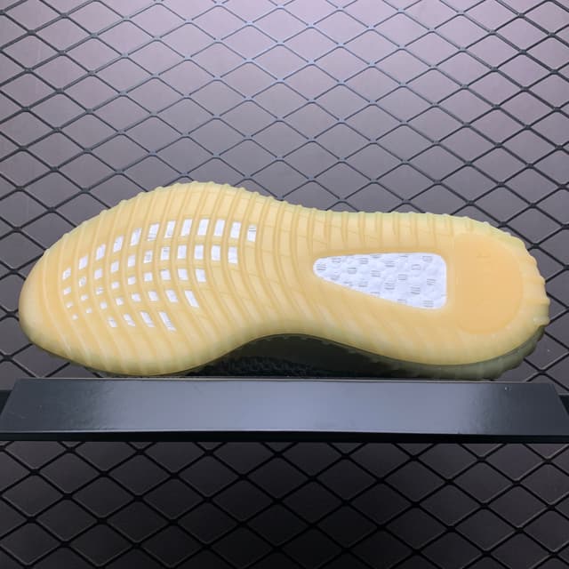 Yeezy 350 V2 | Yupoo Rep Sneakers (Ref 591) image 6