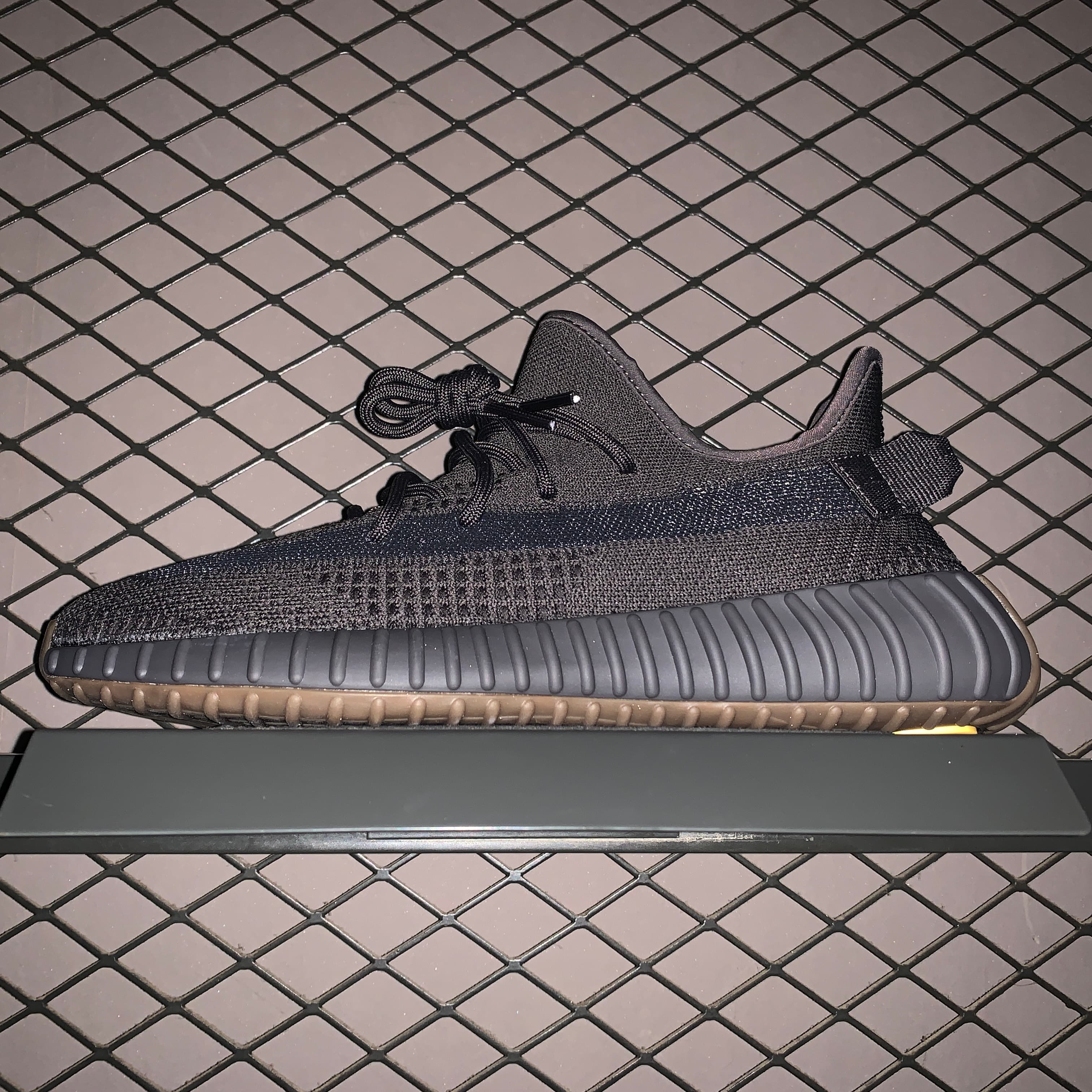 YupooPA Shoes: Premium Yeezy Yupoo Sneakers image 14
