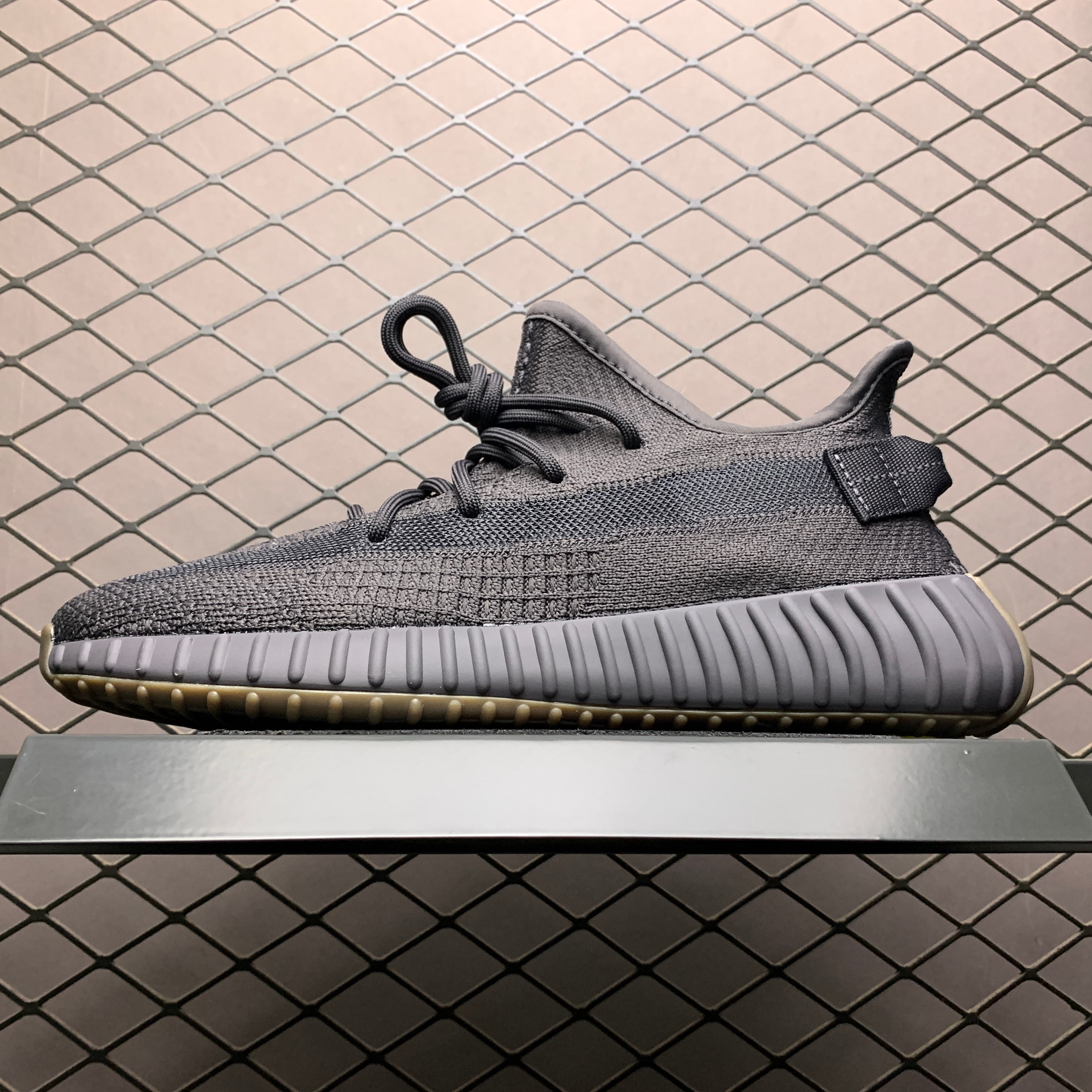 YupooPA Shoes: Premium Yeezy Yupoo Sneakers image 15