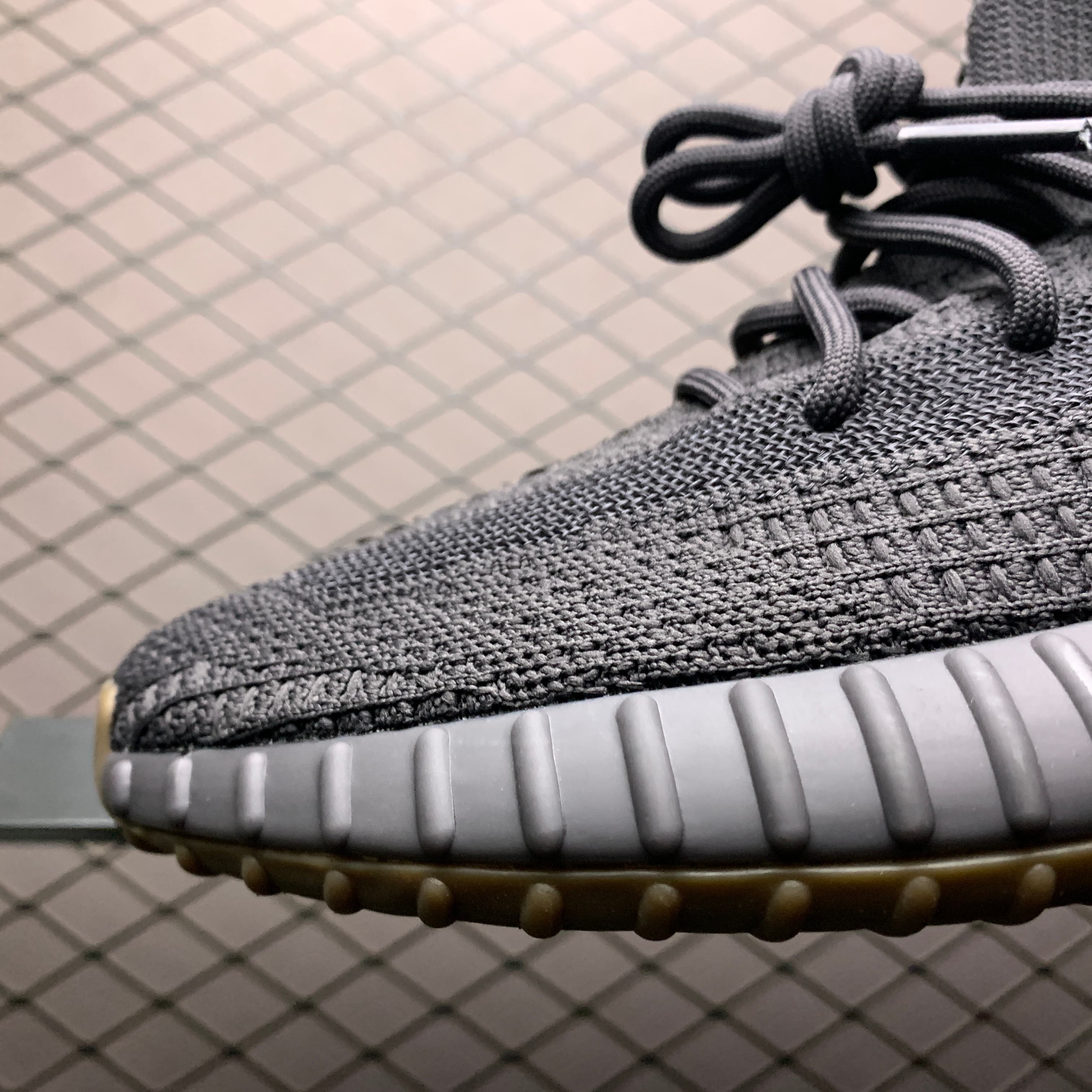 YupooPA Shoes: Premium Yeezy Yupoo Sneakers image 6