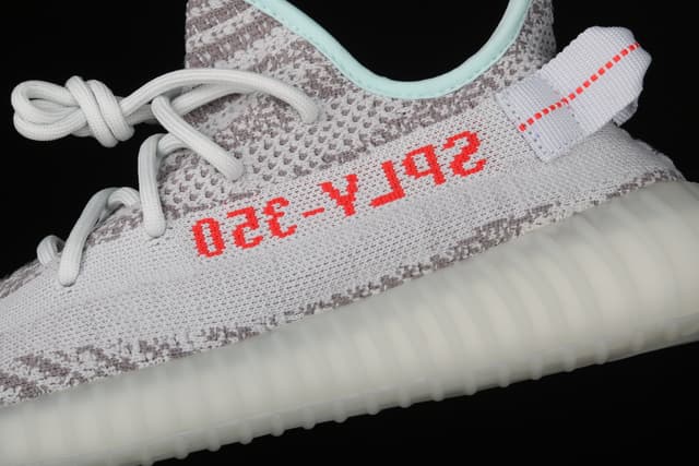Yeezy 350 V2 | Yupoo Rep Sneakers (Ref 548) image 10