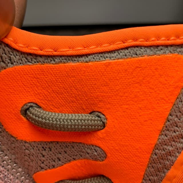 Yeezy 350 V2 | Yupoo Rep Sneakers image 9