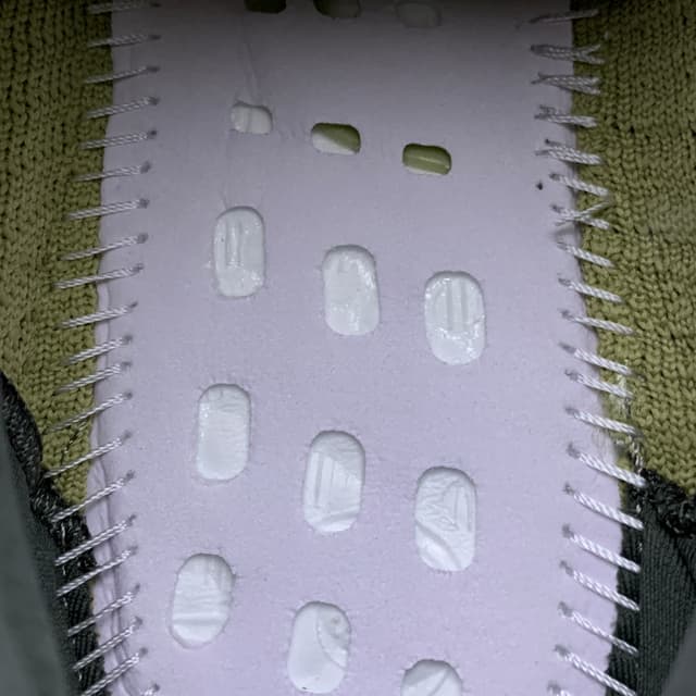 Yeezy 350 V2 | Yupoo Rep Sneakers (Ref 625) image 10
