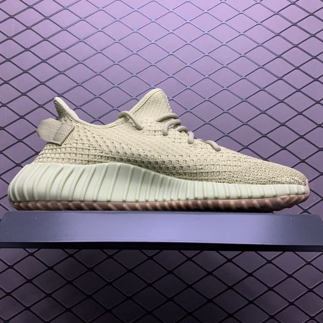 Yeezy 350 V2 | Yupoo Rep Sneakers (Ref 625) image 3