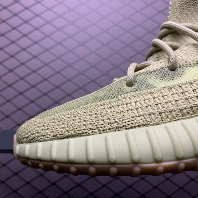 Yeezy 350 V2 | Yupoo Rep Sneakers (Ref 625) image 6