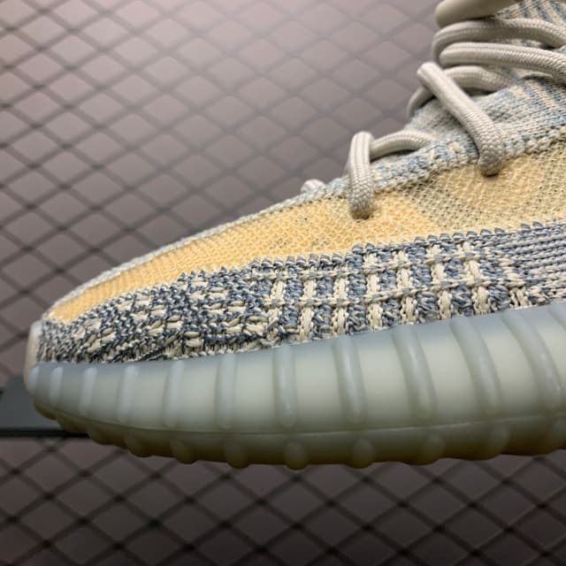 Yeezy 350 V2 | Yupoo Rep Sneakers (Ref 634) image 6