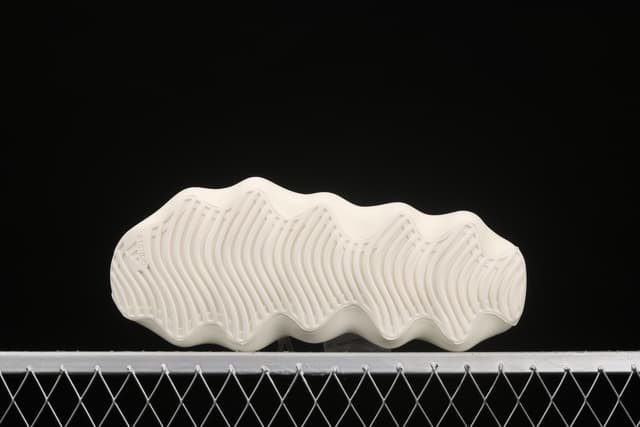 Yeezy 450 | Yupoo Rep Sneakers (Ref 638) image 3