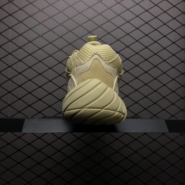 Yeezy 500 | Yupoo Rep Sneakers (Ref 588) image 2