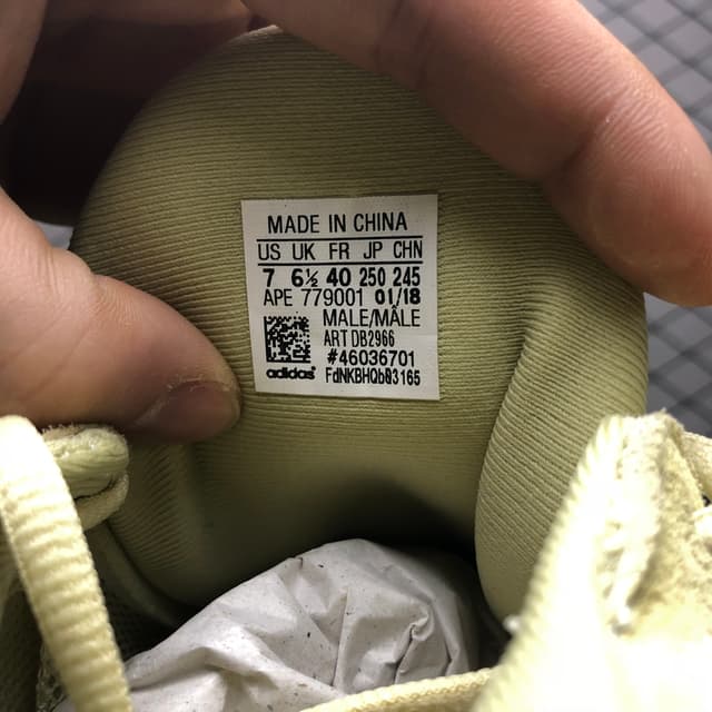 Yeezy 500 | Yupoo Rep Sneakers (Ref 588) image 9