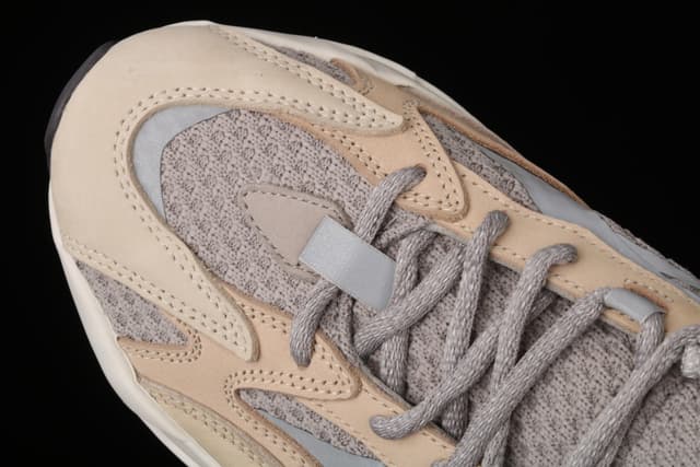 Yeezy 700 V2 Adidas | Yupoo Rep Sneakers image 10