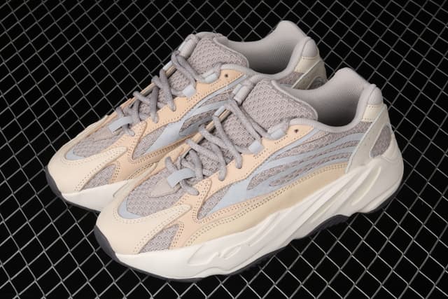 Yeezy 700 V2 Adidas | Yupoo Rep Sneakers image 8