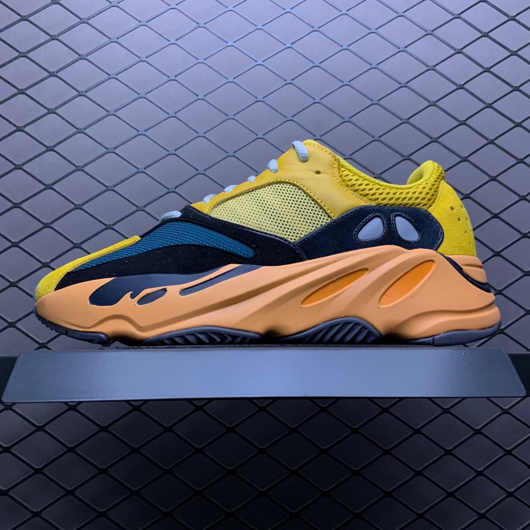 Yeezy 700 V2 | Yupoo Rep Sneakers (Ref 574) image 1