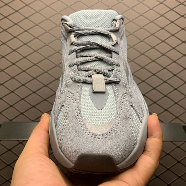 Yeezy 700 V2 | Yupoo Rep Sneakers (Ref 593) image 8