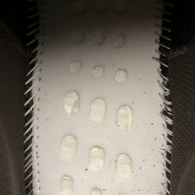 Yeezy 700 V2 | Yupoo Rep Sneakers (Ref 583) image 13