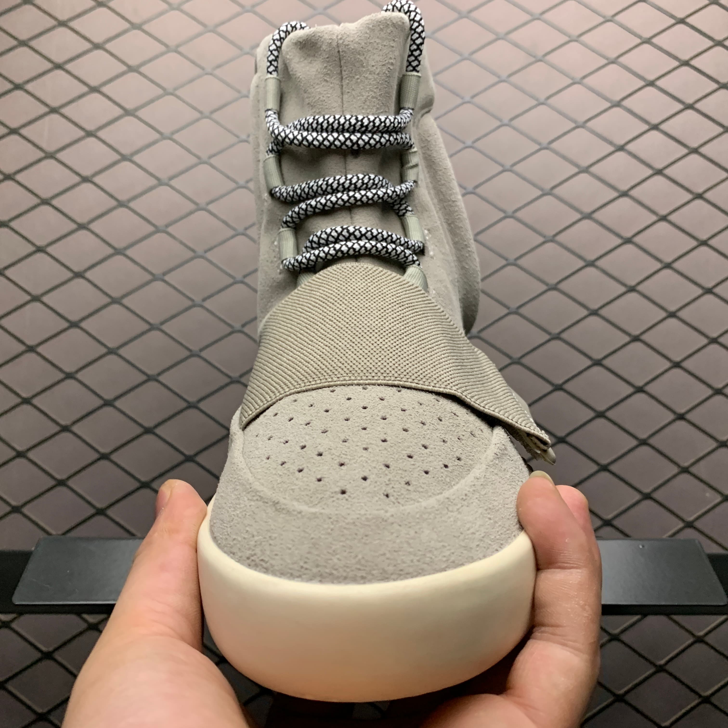 YupooPA Shoes: Premium Yeezy Yupoo Sneakers image 8