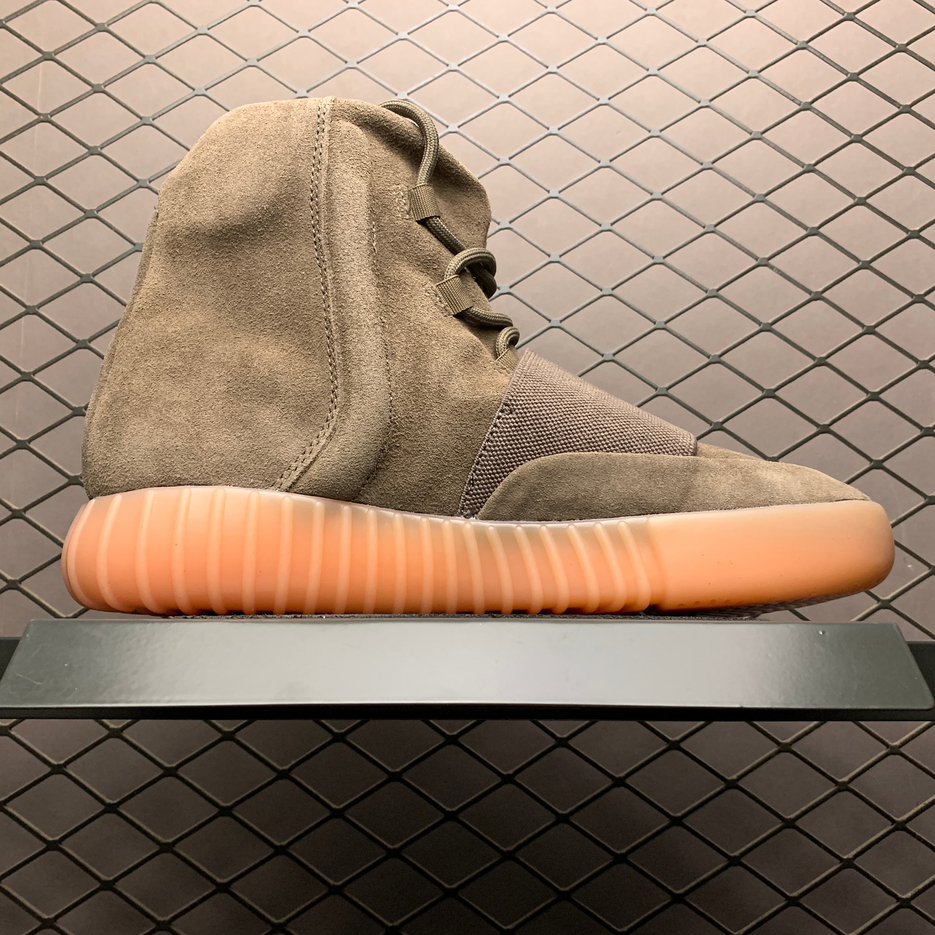 YupooPA Shoes: Premium Yeezy Yupoo Sneakers image 3