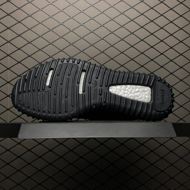 Yeezy Boost 350 | Yupoo Rep Sneakers (Ref 622) image 19