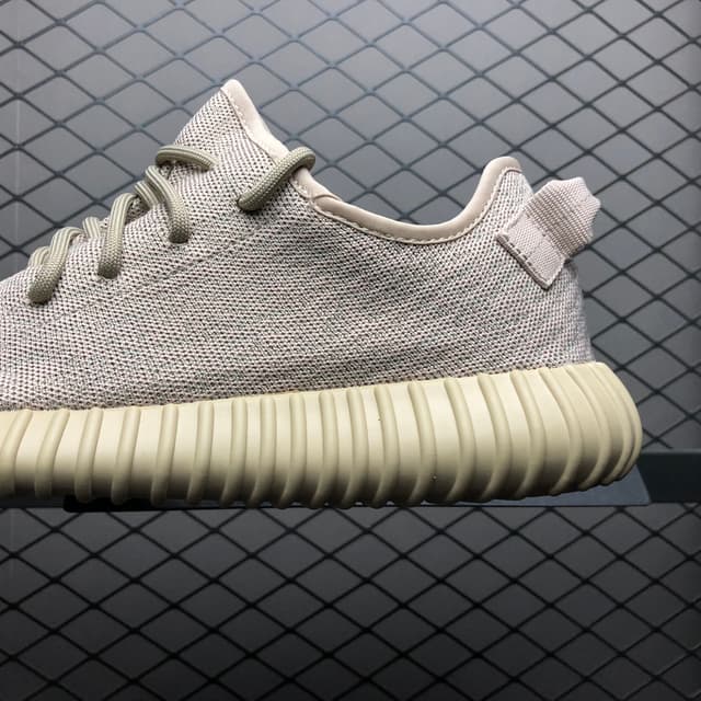 Yeezy Boost 350 | Yupoo Rep Sneakers (Ref 622) image 4