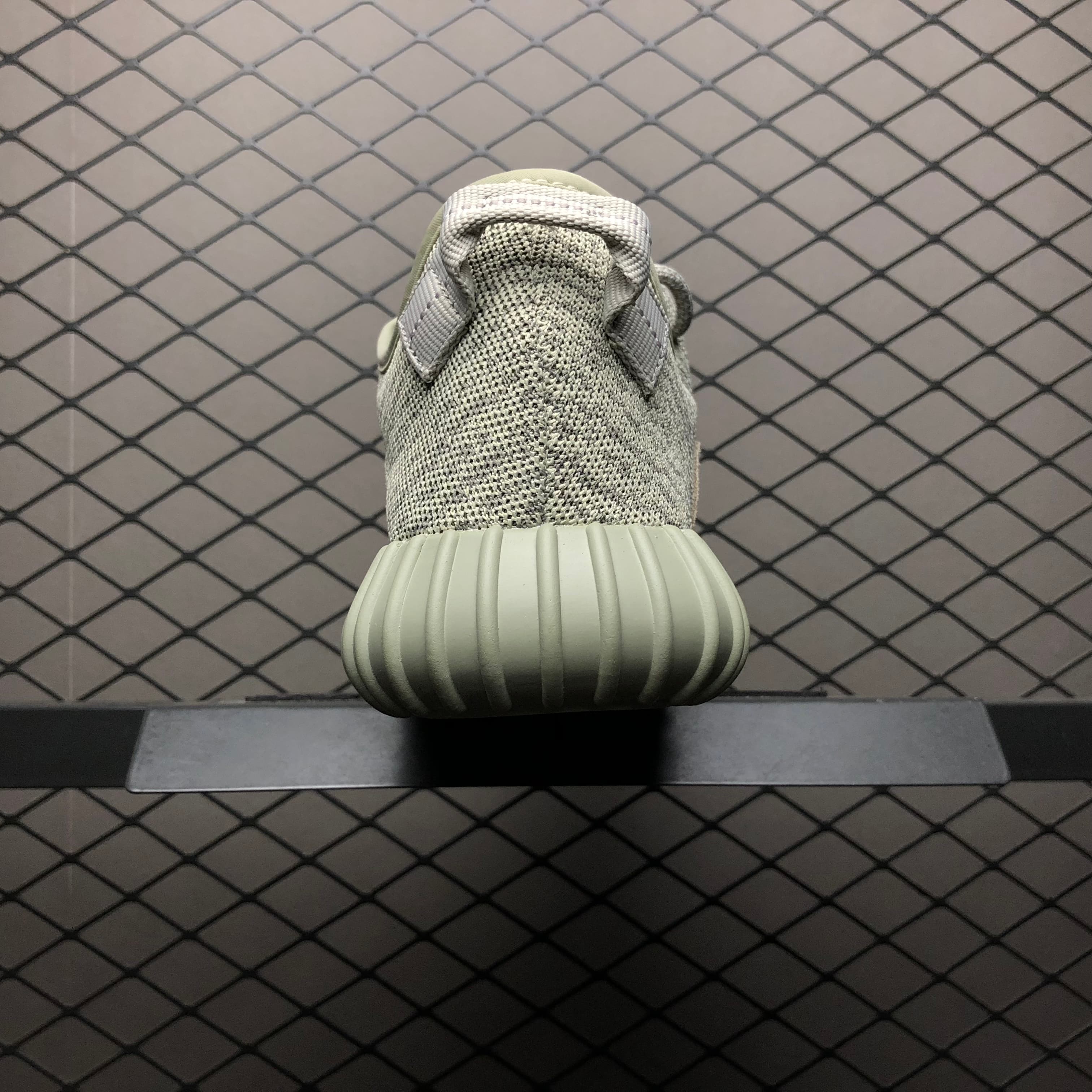 YupooPA Shoes: Premium Yeezy Yupoo Sneakers image 2
