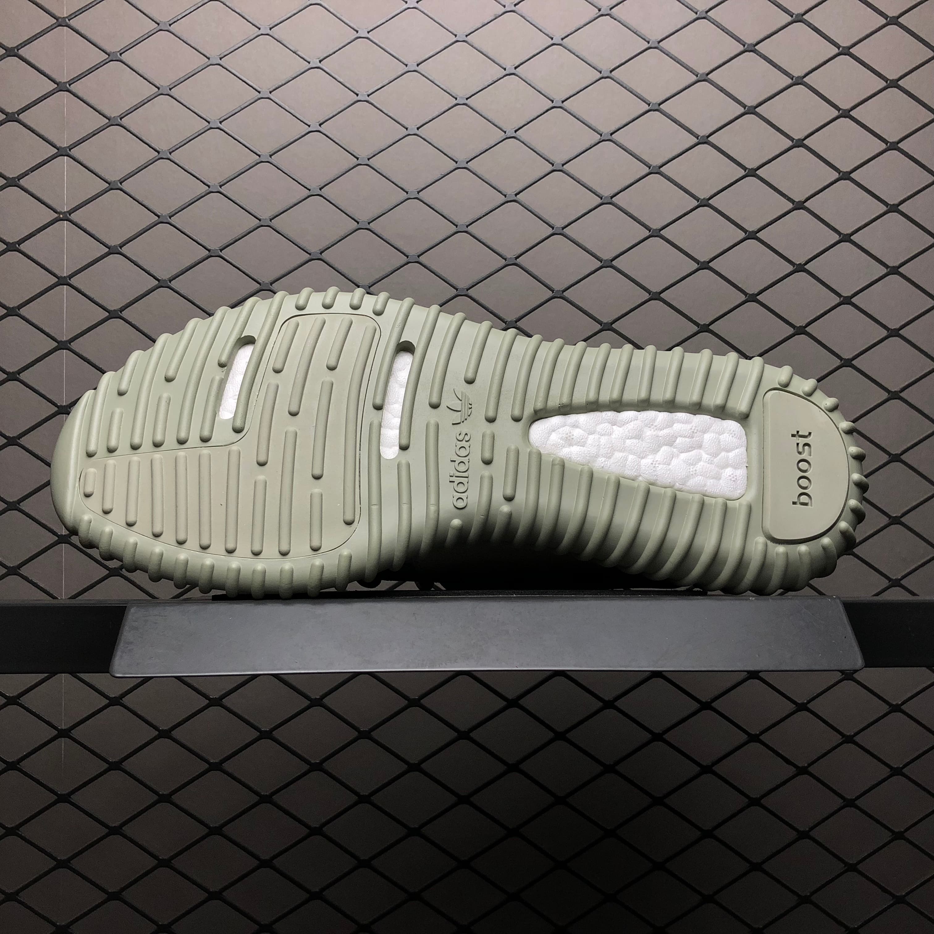 YupooPA Shoes: Premium Yeezy Yupoo Sneakers image 5