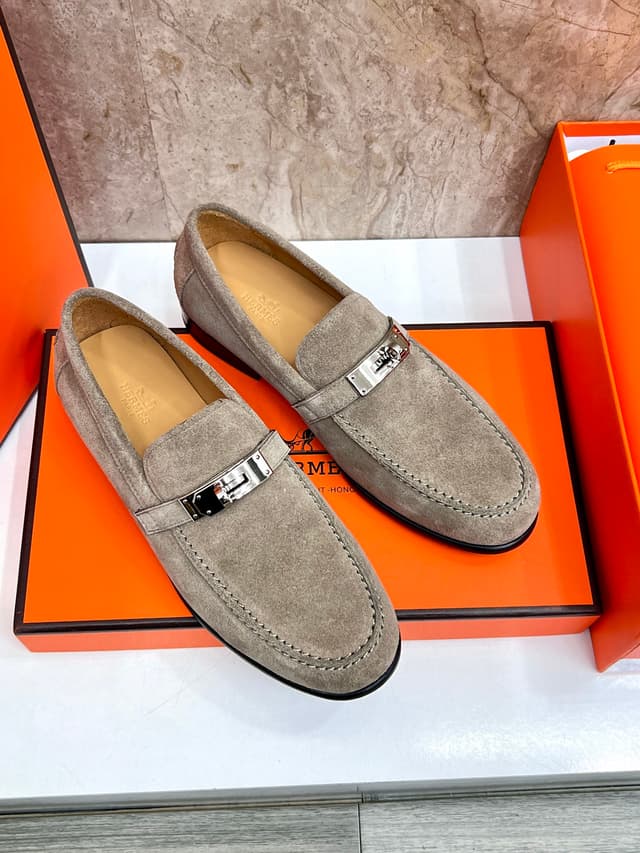 Hermès-Inspired Giovanni Loafers - Luxury Men's Slip-On | Yupoo Rep Sneakers image 3