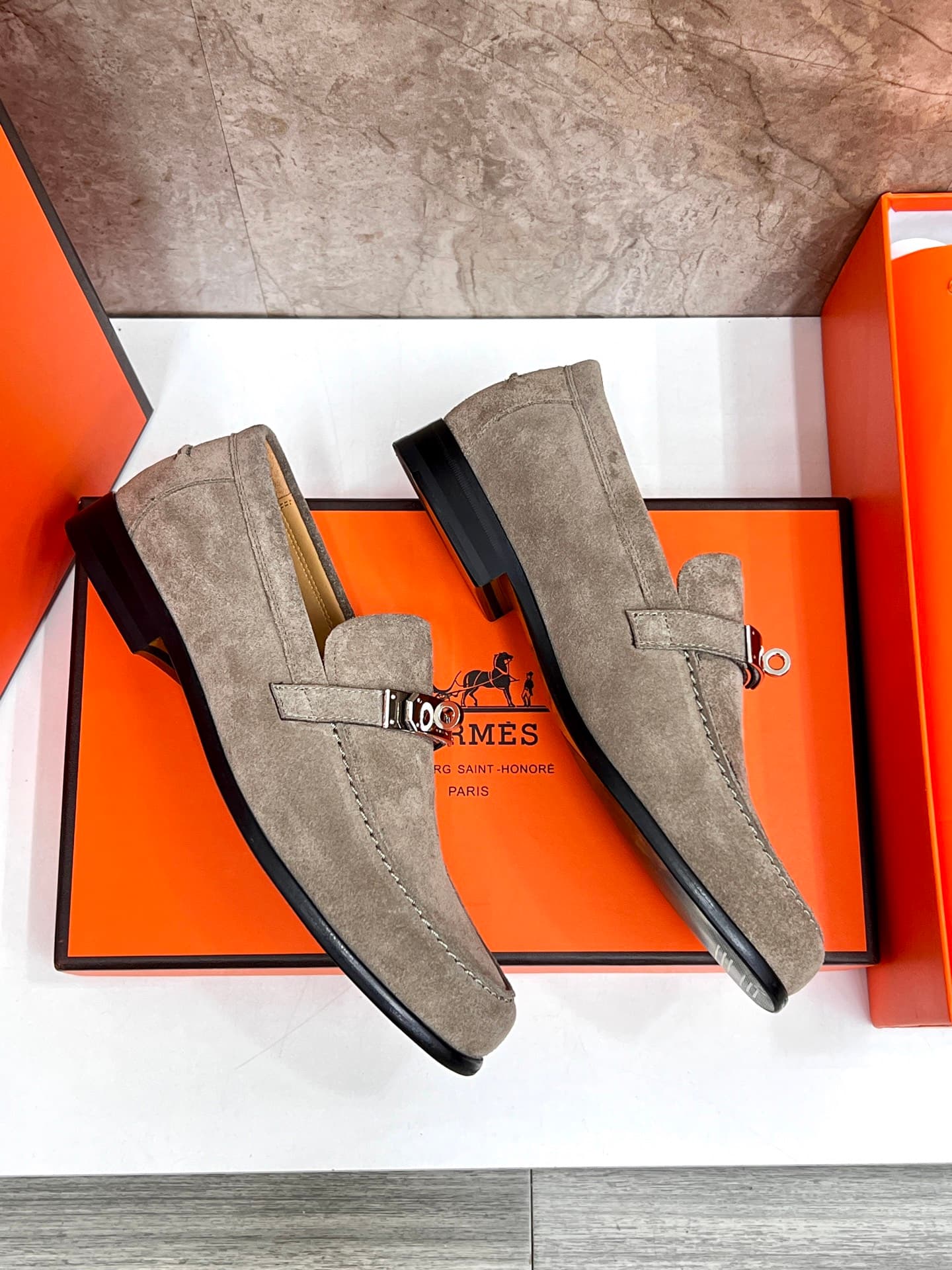YupooPA Shoes: Hermès-Inspired Giovanni Loafers - Luxury Men's Slip-On image 4
