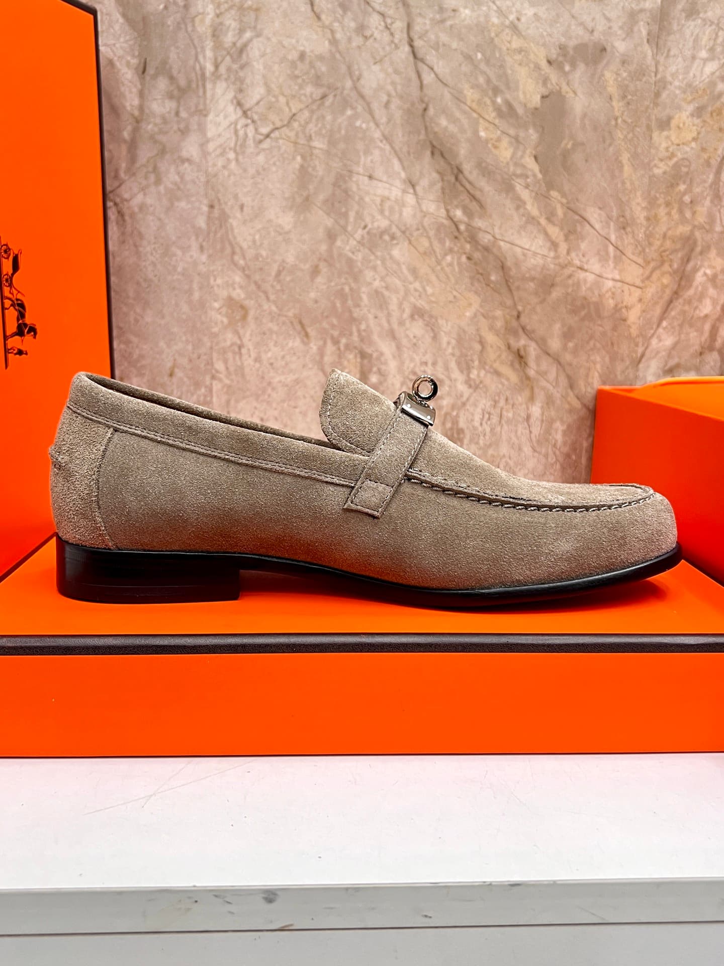YupooPA Shoes: Hermès-Inspired Giovanni Loafers - Luxury Men's Slip-On image 5