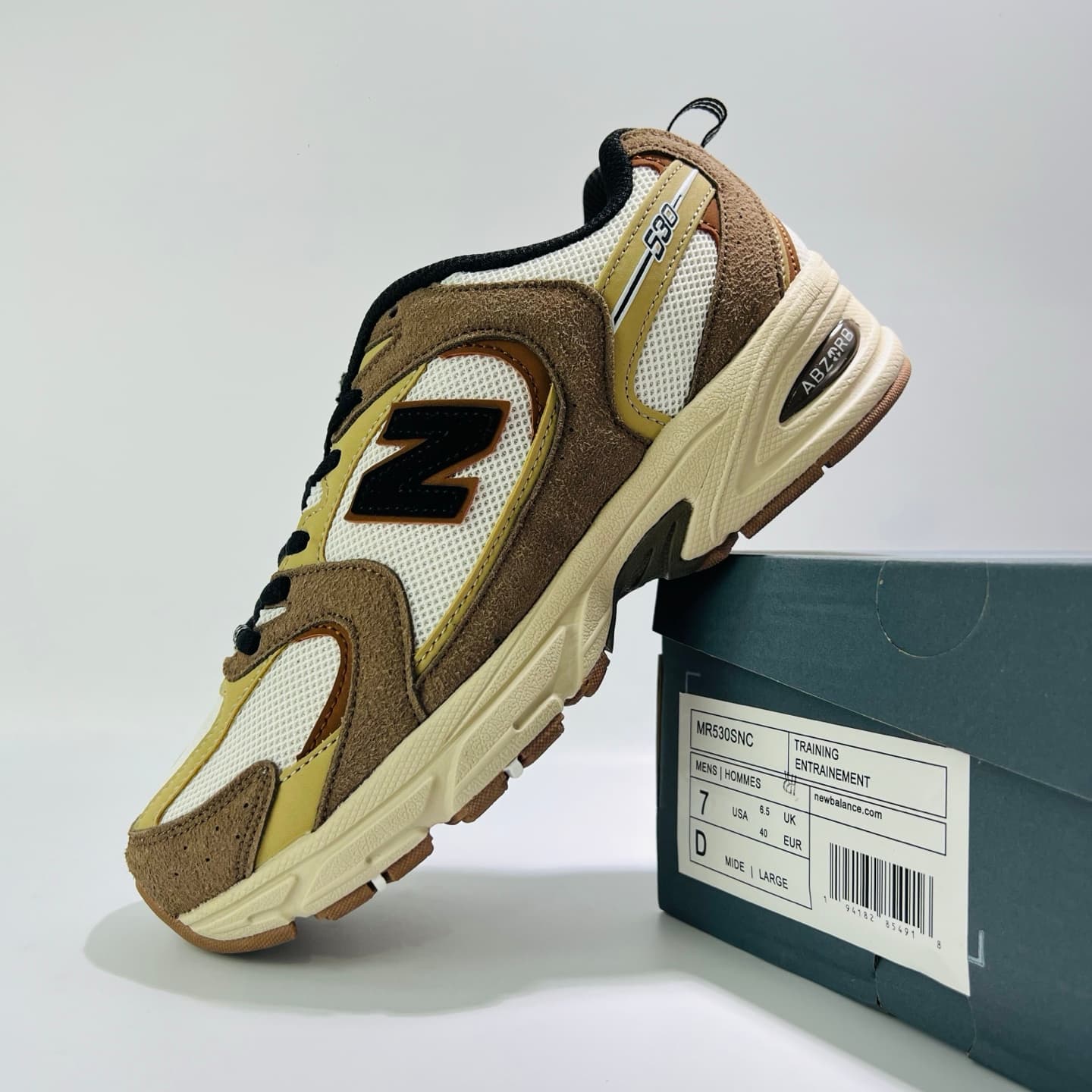 New Balance 530 - Men's Low-Top Casual Sneakers (White/Brown) image 7