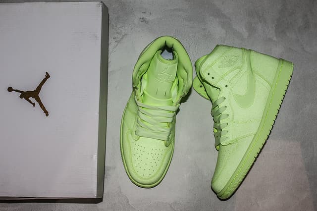 Nike Air Jordan(AJ) Sneakers CXS100303 | Yupoo Rep Sneakers image 2