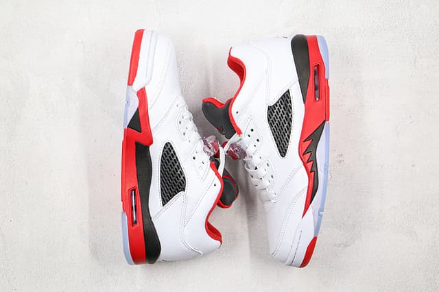 Nike Air Jordan(AJ) Sneakers CXS100379 | Yupoo Rep Sneakers image 2