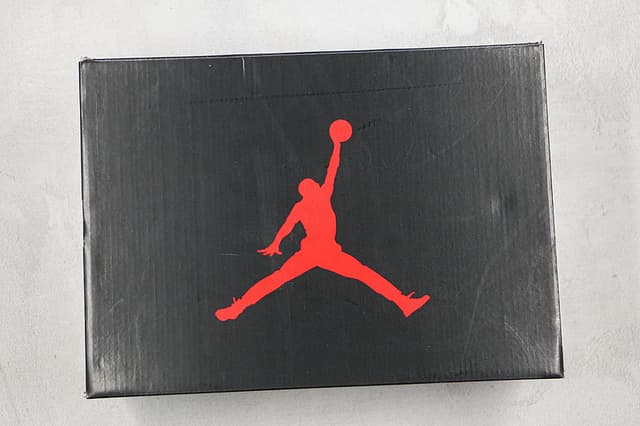Nike Air Jordan(AJ) Sneakers CXS100215 | Yupoo Rep Sneakers image 2