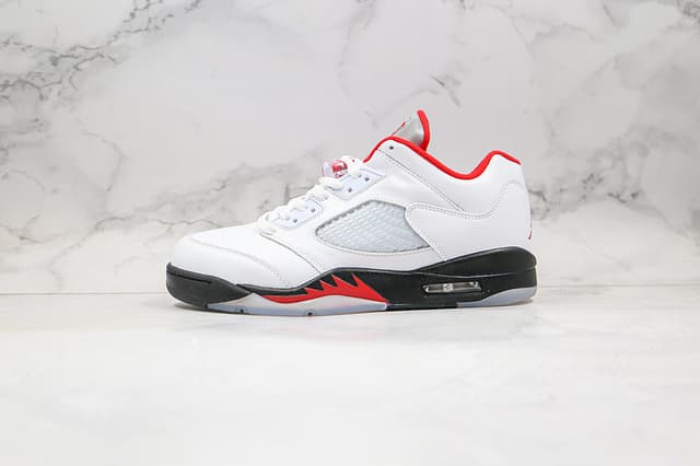 Nike Air Jordan(AJ) Sneakers CXS100279 | Yupoo Rep Sneakers image 1