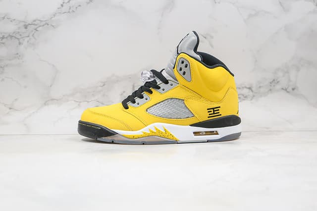 Nike Air Jordan(AJ) Sneakers CXS100601 | Yupoo Rep Sneakers image 2