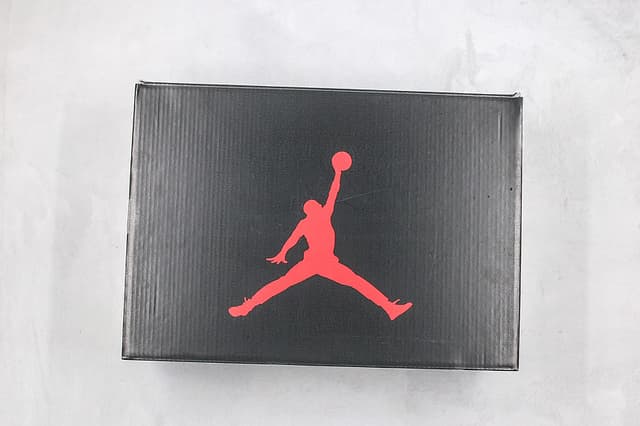 Nike Air Jordan(AJ) Sneakers CXS100519 | Yupoo Rep Sneakers image 2