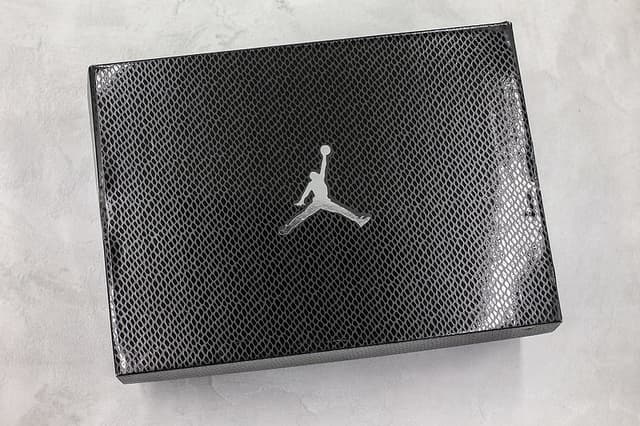 Nike Air Jordan(AJ) Sneakers CXS100542 | Yupoo Rep Sneakers image 3