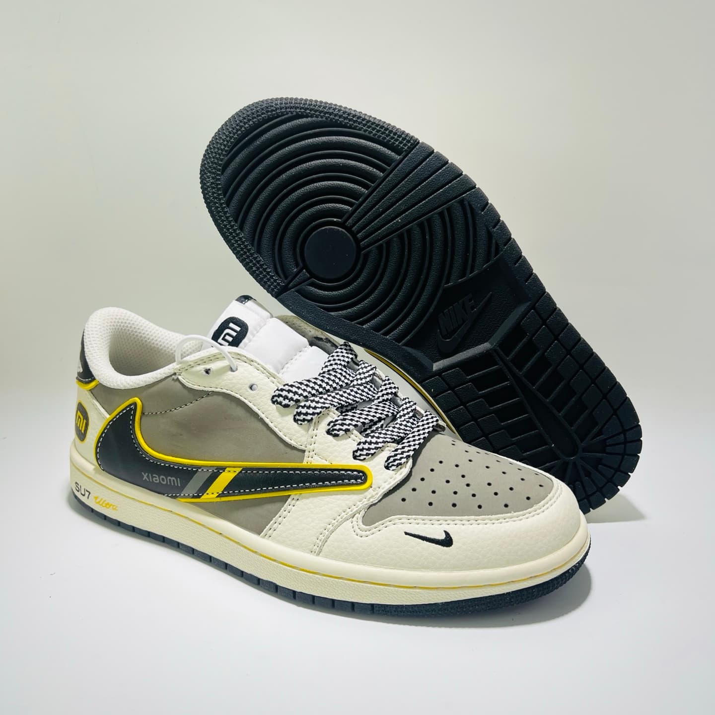 YupooPA Shoes: Travis Scott × AJ1 Low x Xiaomi Su7 - Grey/Black Custom 👟 image 3