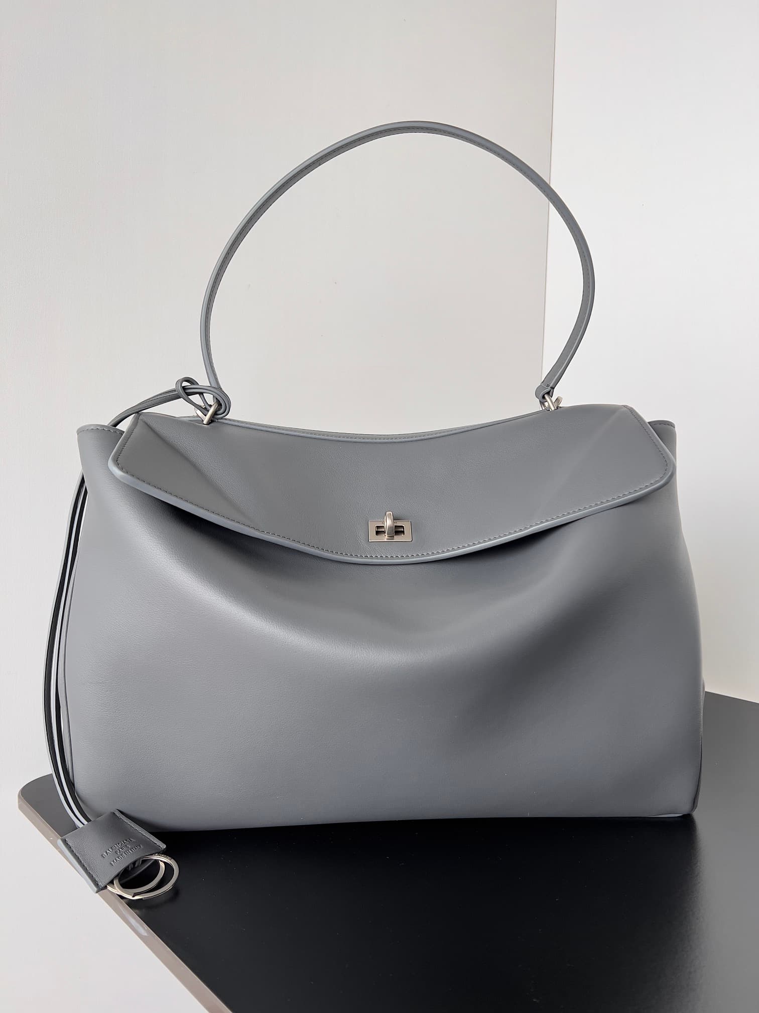 Balenciaga | Rodeo Large - 39.8cm Grey Calf Leather | Yupoo Rep Bags