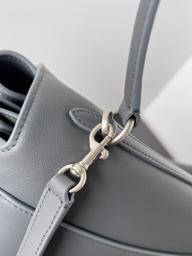 Balenciaga | Rodeo Large - 39.8cm Grey Calf Leather | Yupoo Rep Bags image 5