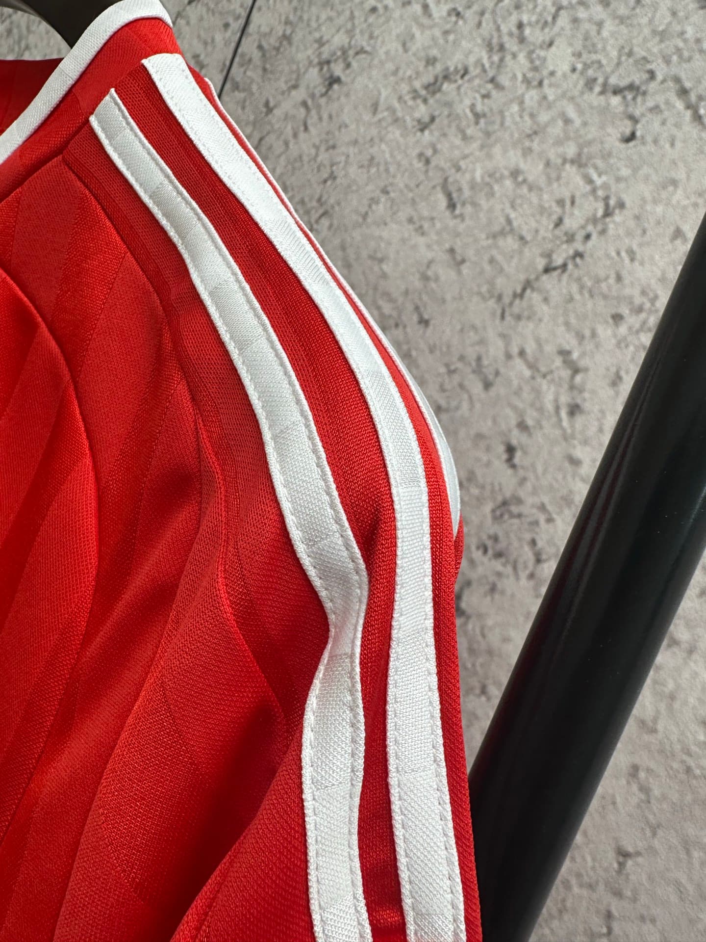 YupooPA Clothes| Balenciaga X Adidas Man Utd Jersey - Limited Edition ⚽ image 8