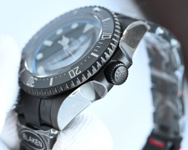 Rolex | Blaken Rolex Sea-Dweller - 44mm Black Pro Diver | Yupoo Rep Watches image 5
