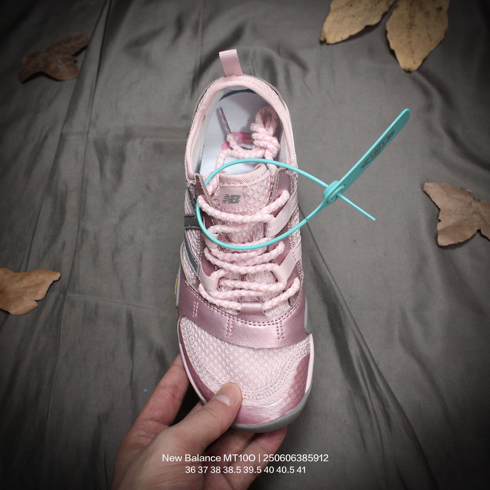 Issey Miyake × Nb Mt10O-"Sea Salt" Hiking Sneakers 👟 image 2