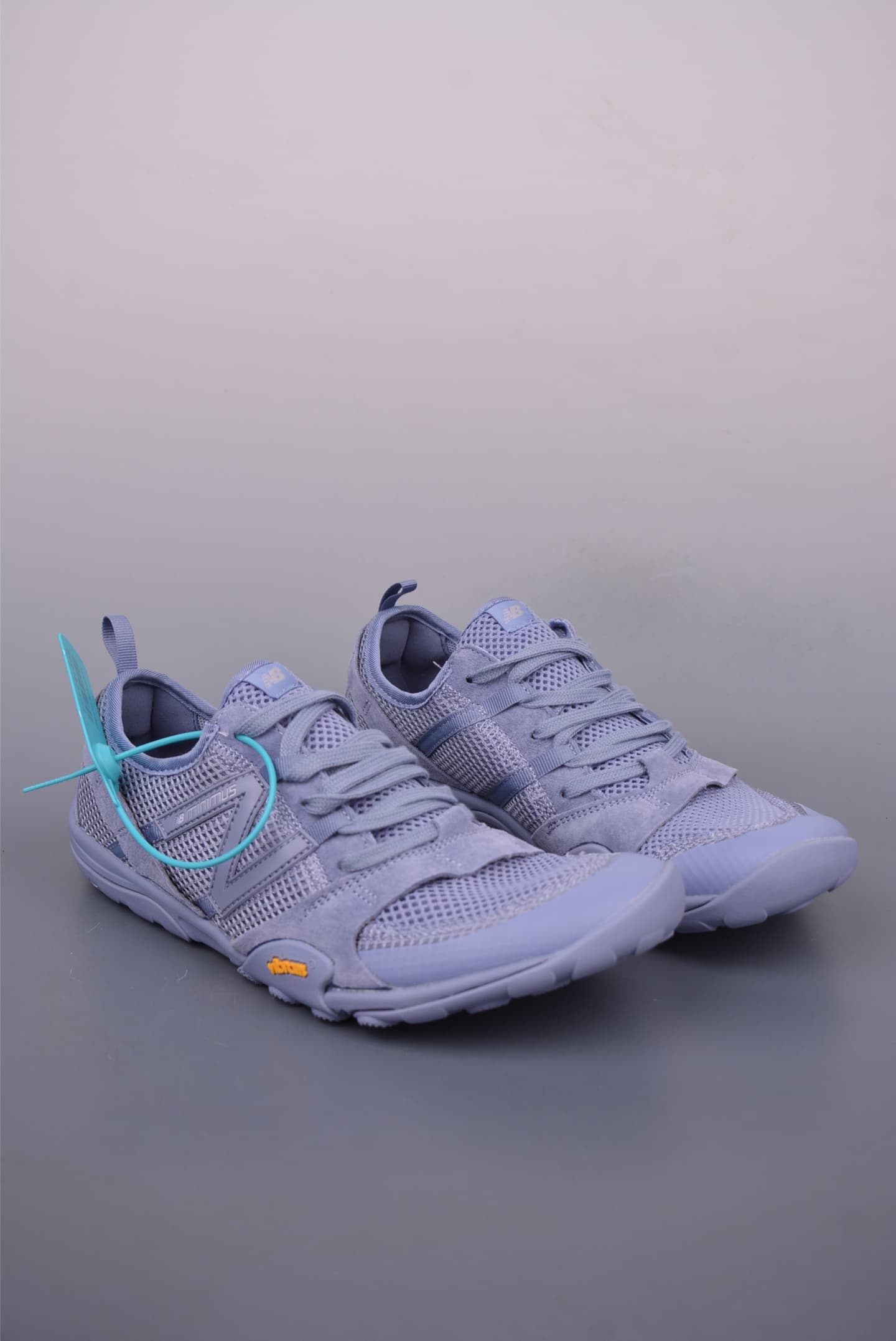 New Balance Mt10 Barefoot Shoes For Urban Comfort 👟🌆 image 1