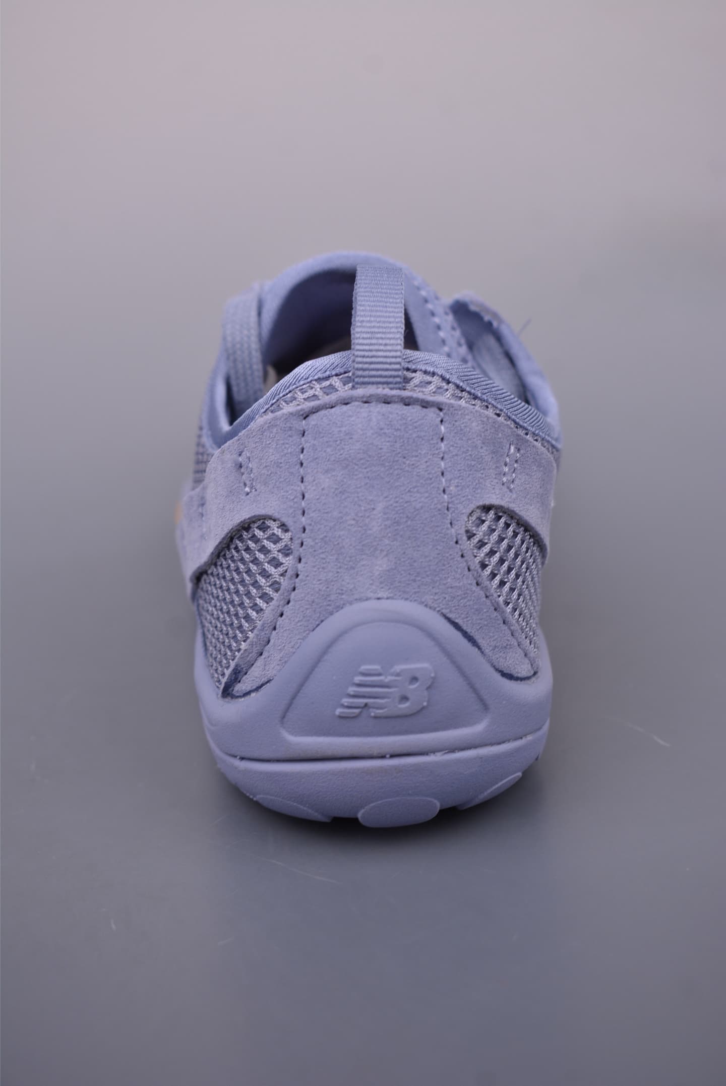 New Balance Mt10 Barefoot Shoes For Urban Comfort 👟🌆 image 4