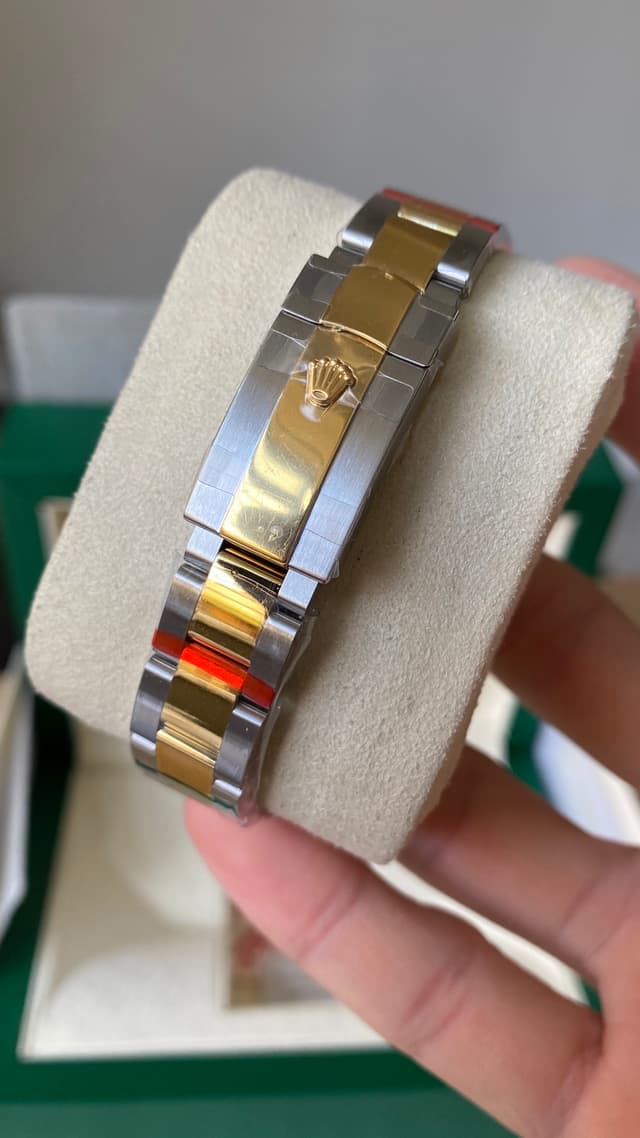 Rolex Datejust 31mm Floral Dial - Swiss SW200/2824 | Yupoo Rep Watches image 6