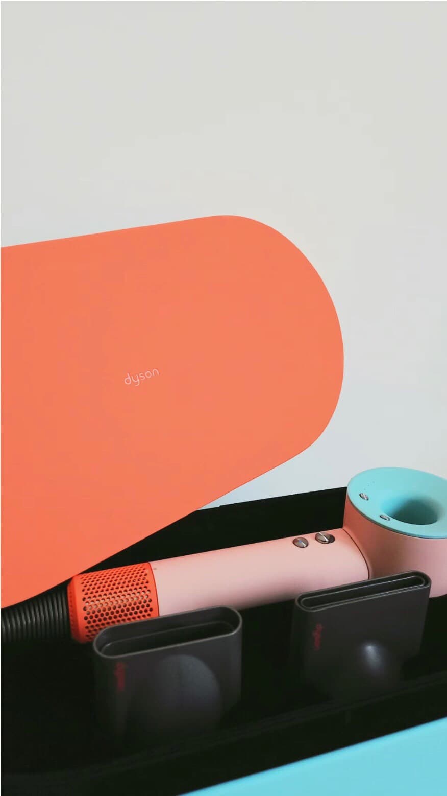 Dyson Hd15 Hair Dryer With Ceramic Pop image 5