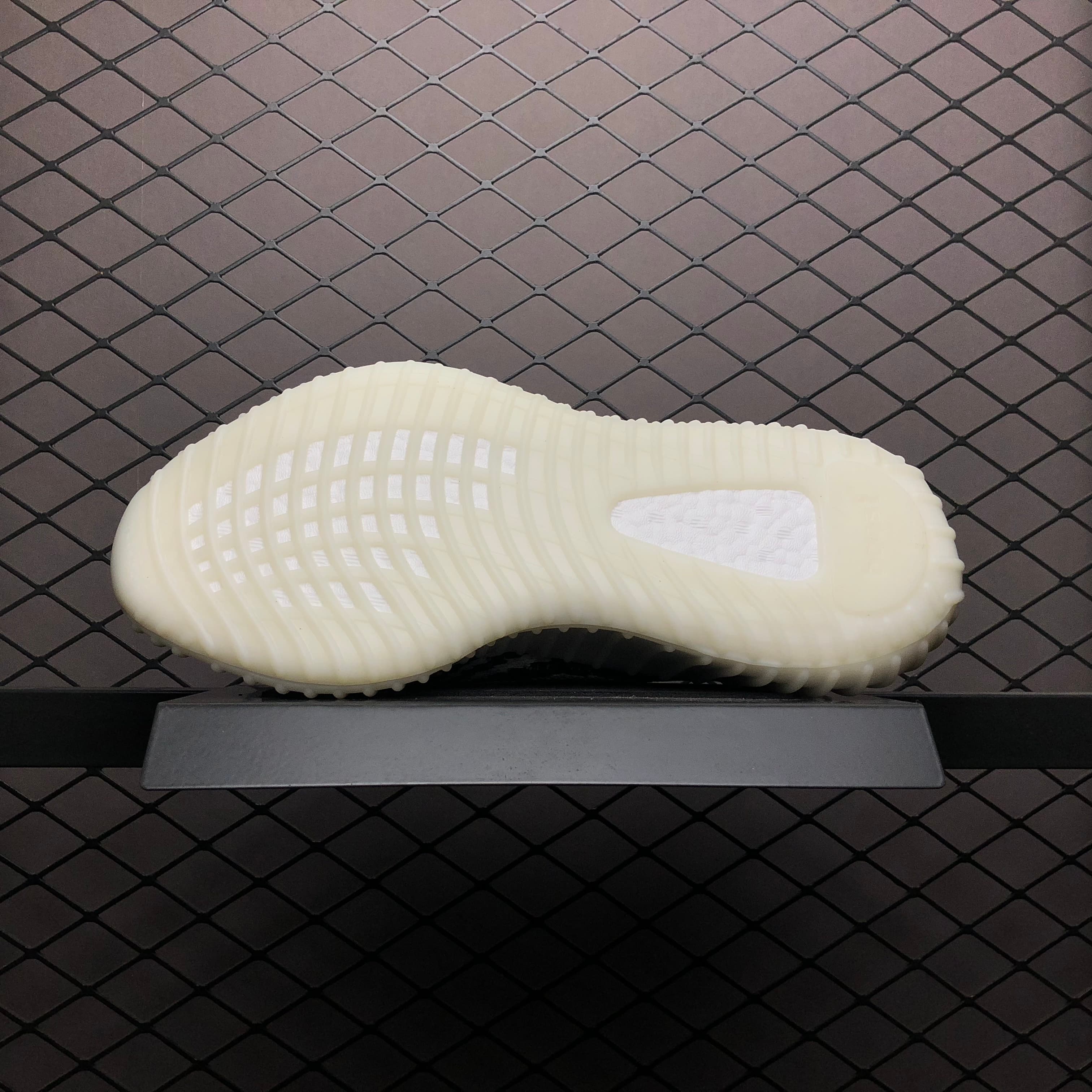 YupooPA Shoes: Premium Yeezy Yupoo Sneakers image 5