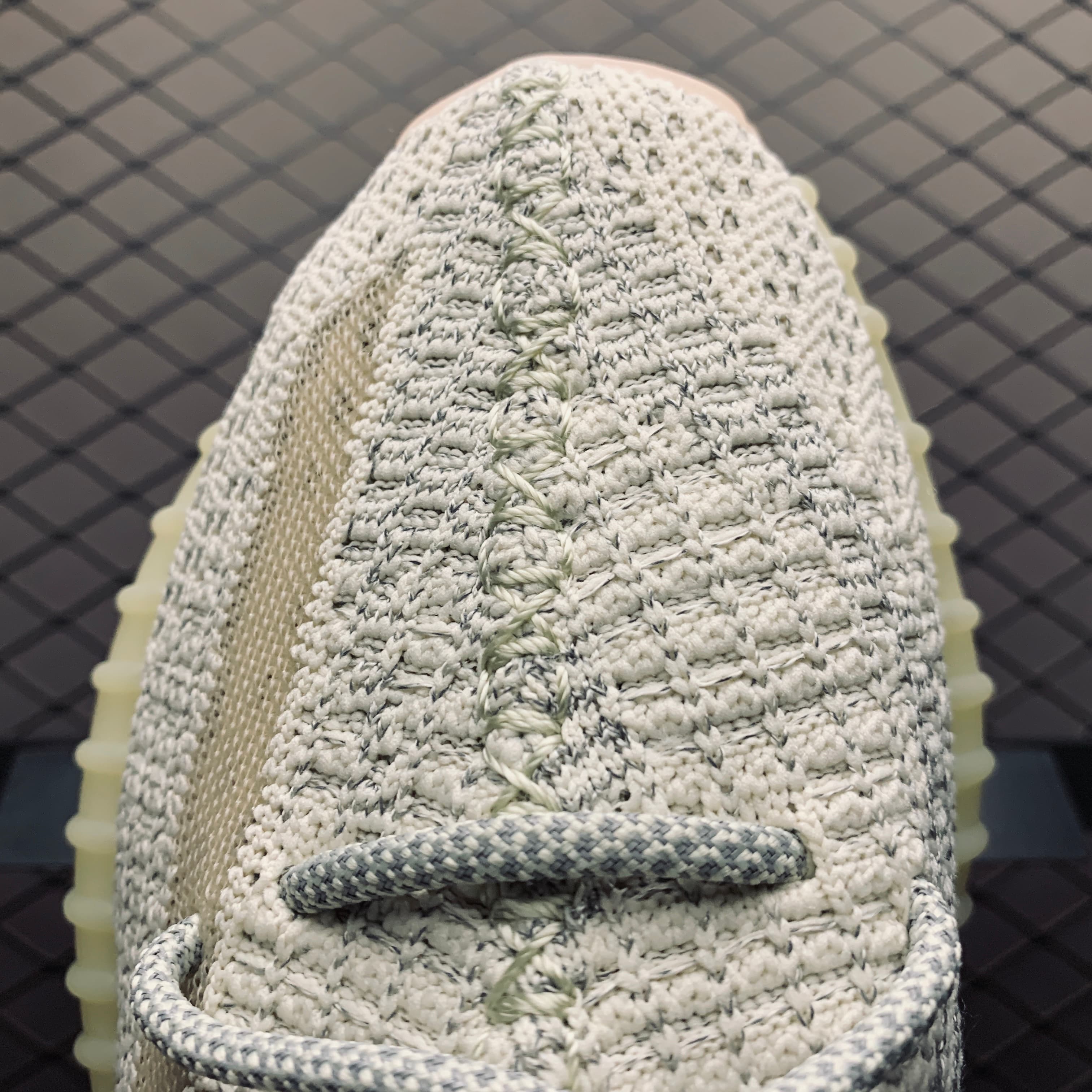 YupooPA Shoes: Premium Yeezy Yupoo Sneakers image 9