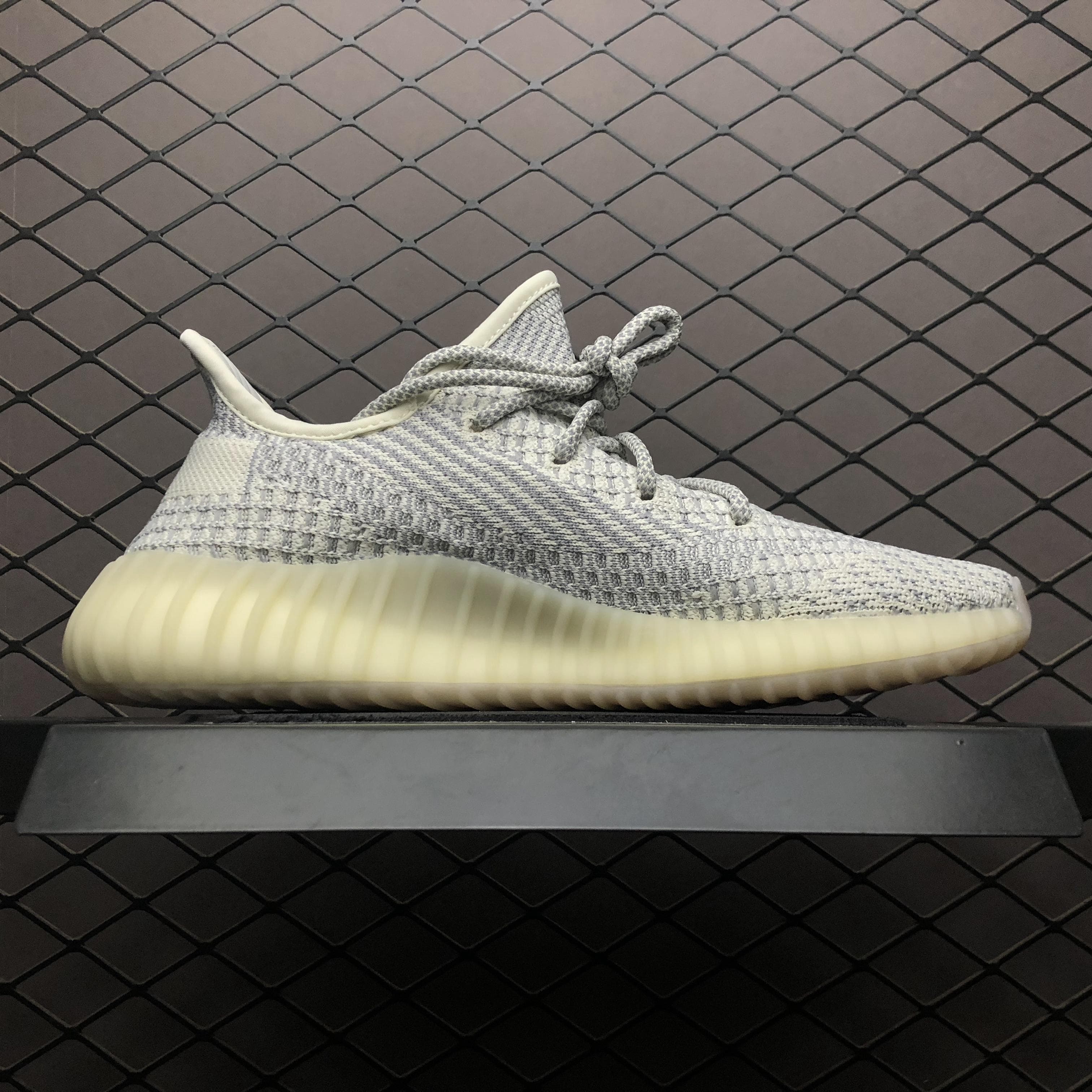 YupooPA Shoes: Premium Yeezy Yupoo Sneakers image 3